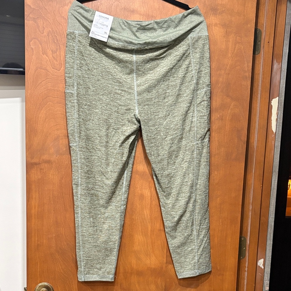 Sonoma Green Leggings